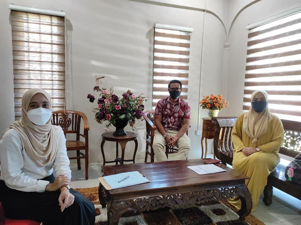 Sign Agreement Projek Banglo Kg Kelar 