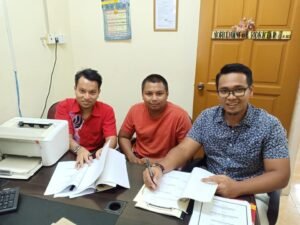 SIgn Agreement Bangla Kg Padang Raja