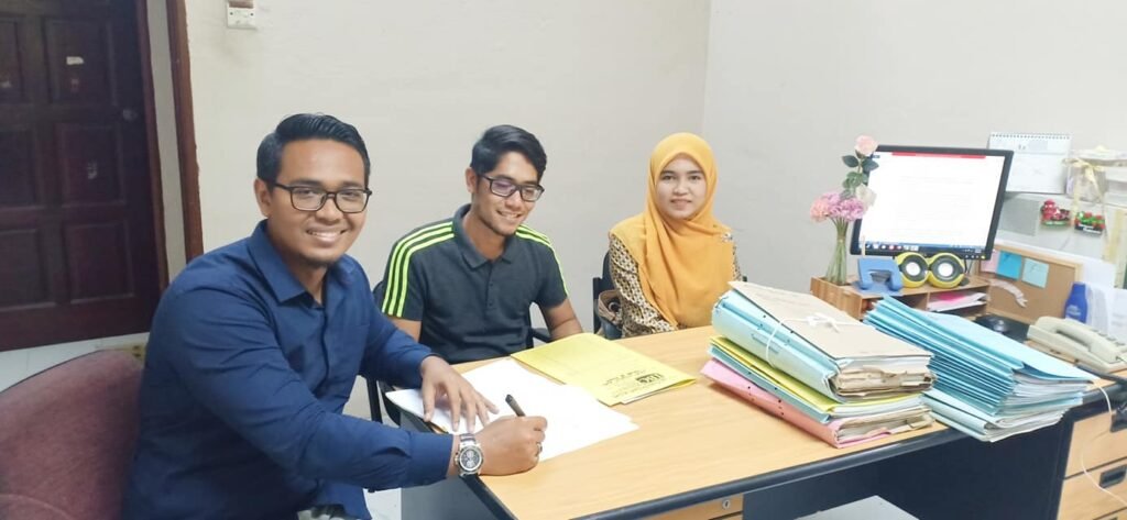 SIgn Agreement Banglo Kg Tok Ku